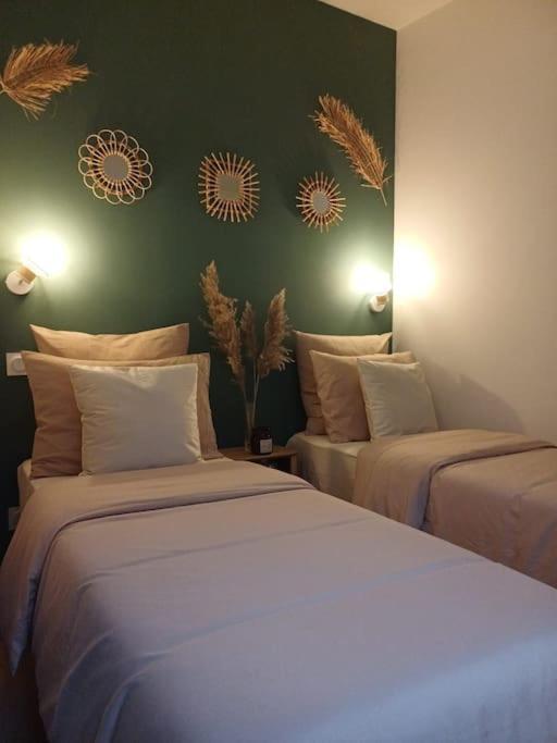 Maison Cosy Terrasse Ensoleille แคลร์มงต์-แฟร์รองด์ ภายนอก รูปภาพ