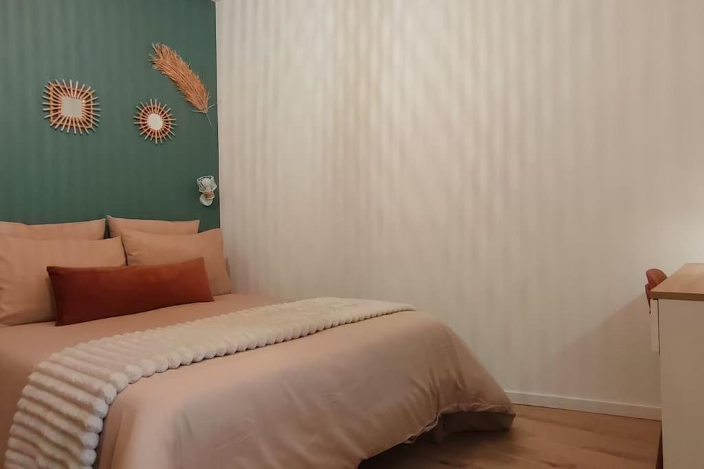 Maison Cosy Terrasse Ensoleille แคลร์มงต์-แฟร์รองด์ ภายนอก รูปภาพ